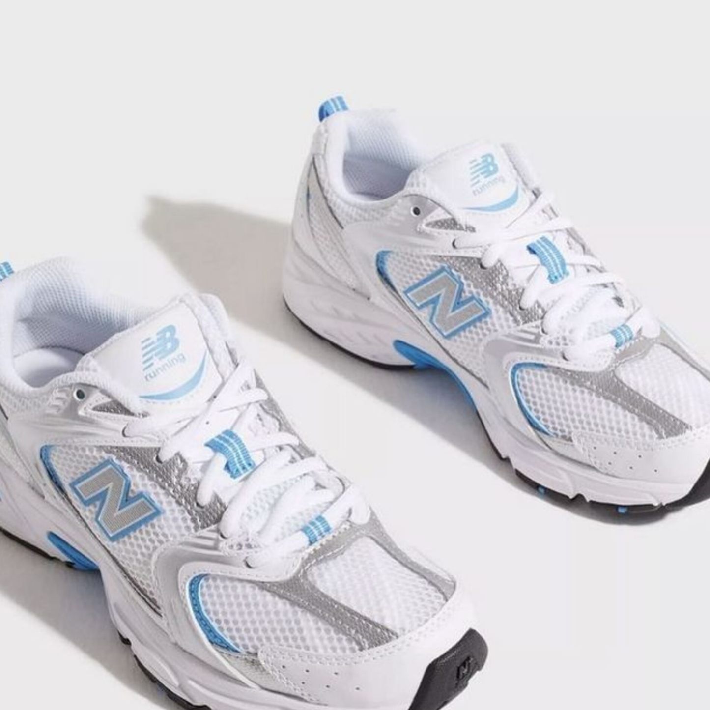 NEW BALANCE 530