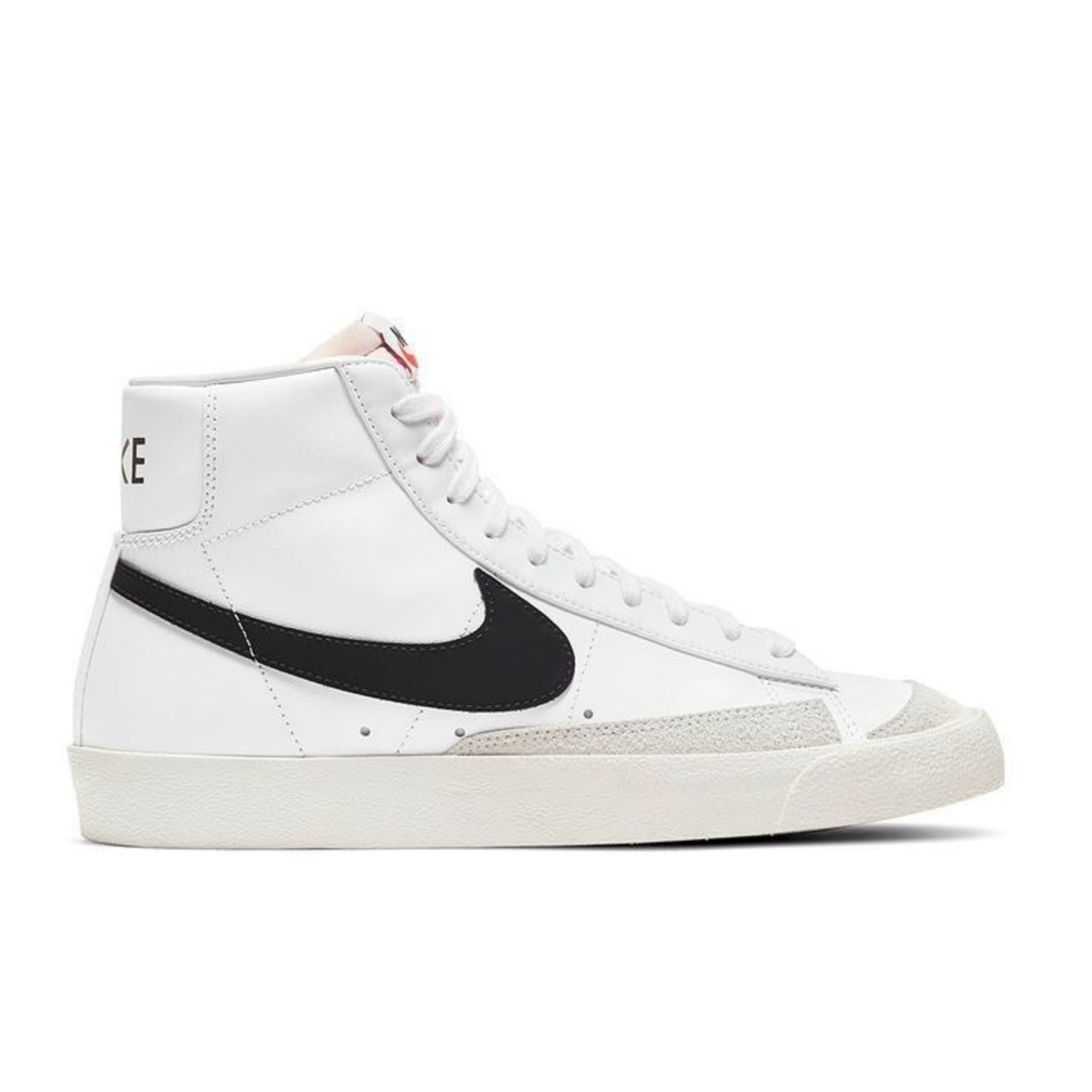 NIKE BLAZER